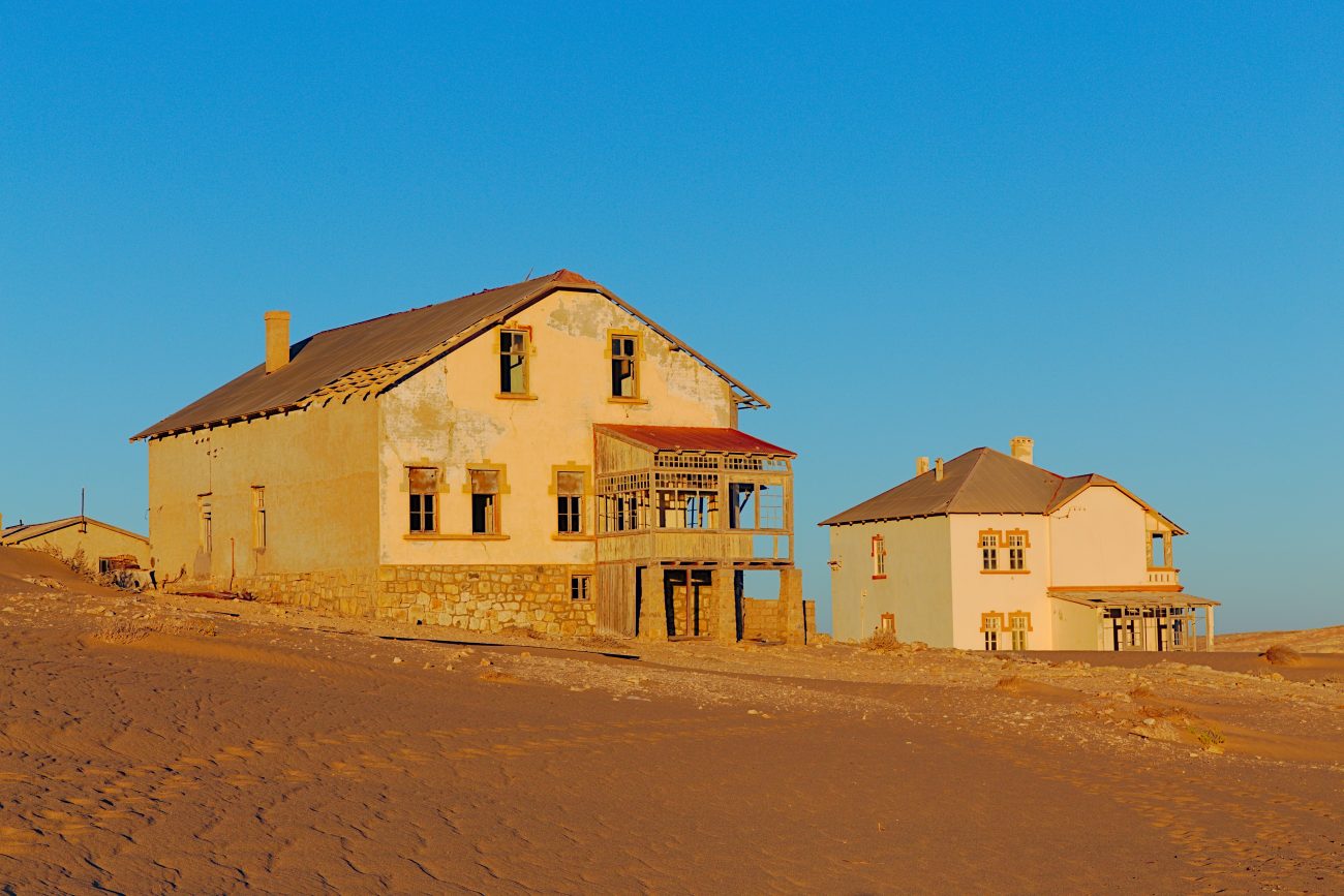 kolmanskop-tour-from-luderitz